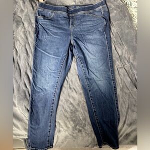 Torrid Lean Jean Super Soft Pull on Jeans